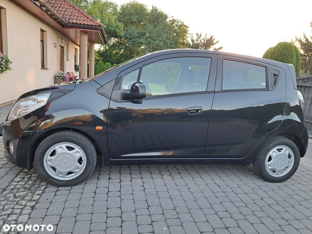 Chevrolet Spark 1.0 LT - 28