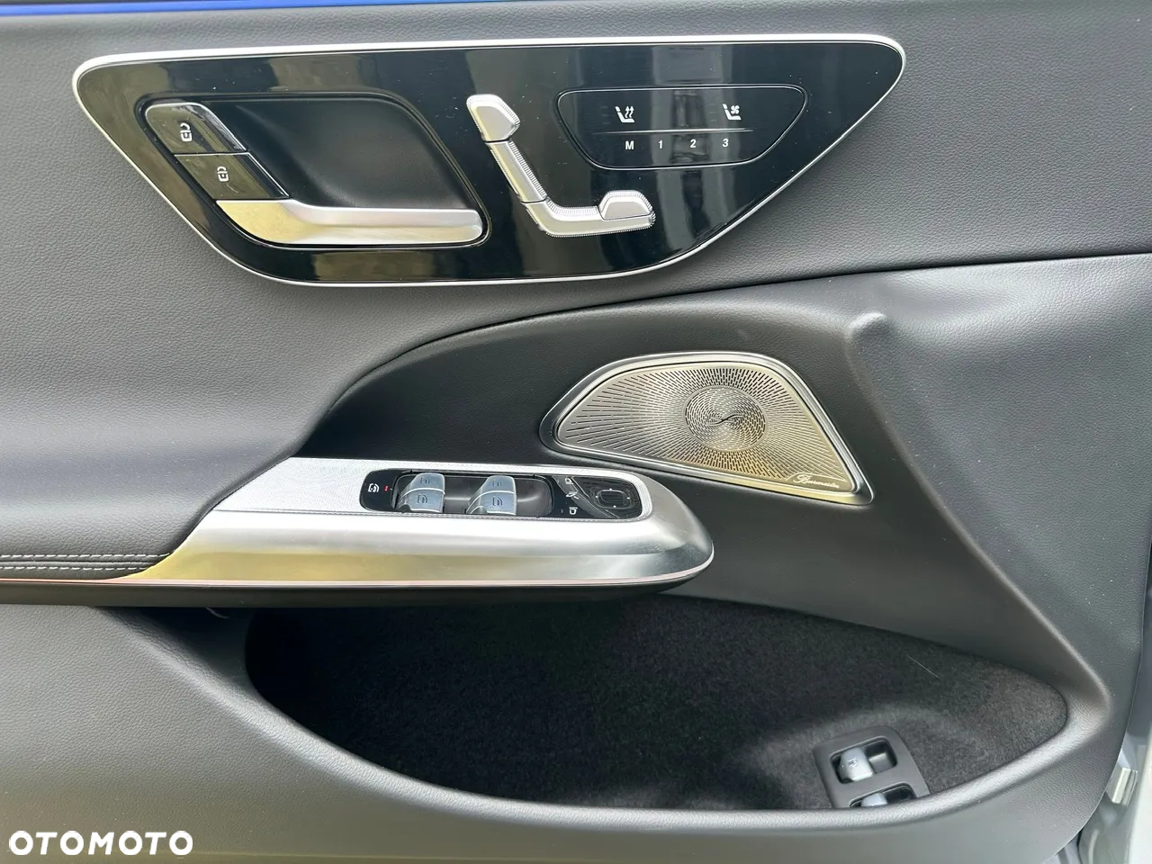 Mercedes-Benz Klasa E - 11