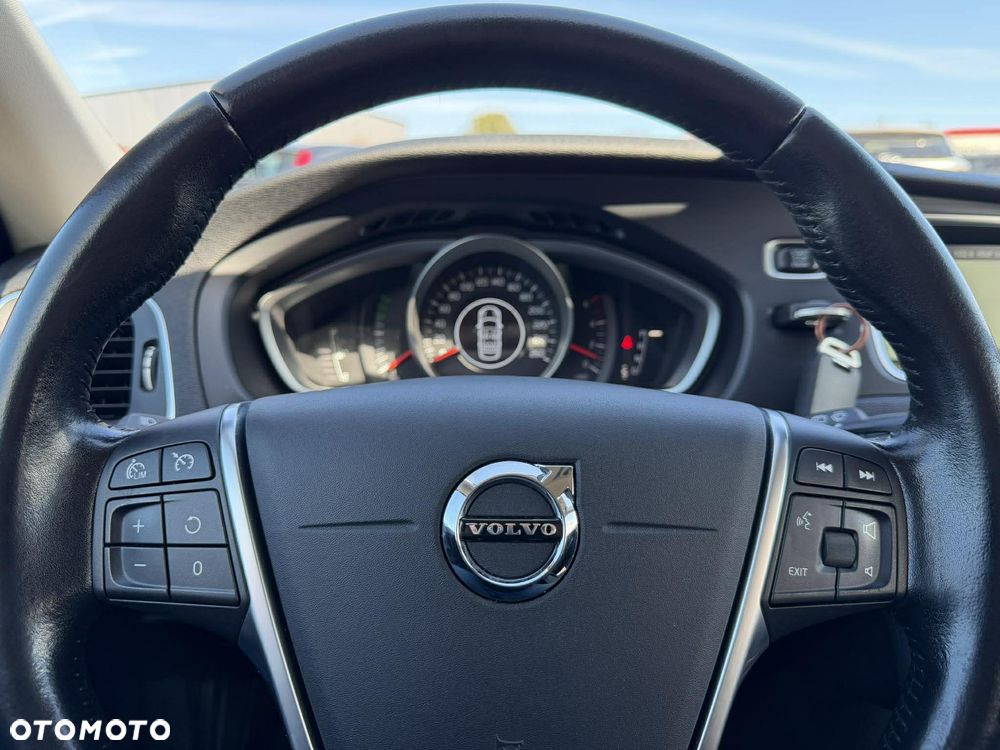 Volvo V40 D3 Geartronic - 22