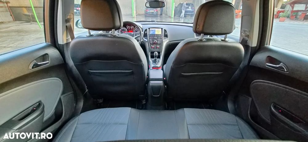 Opel Astra - 9