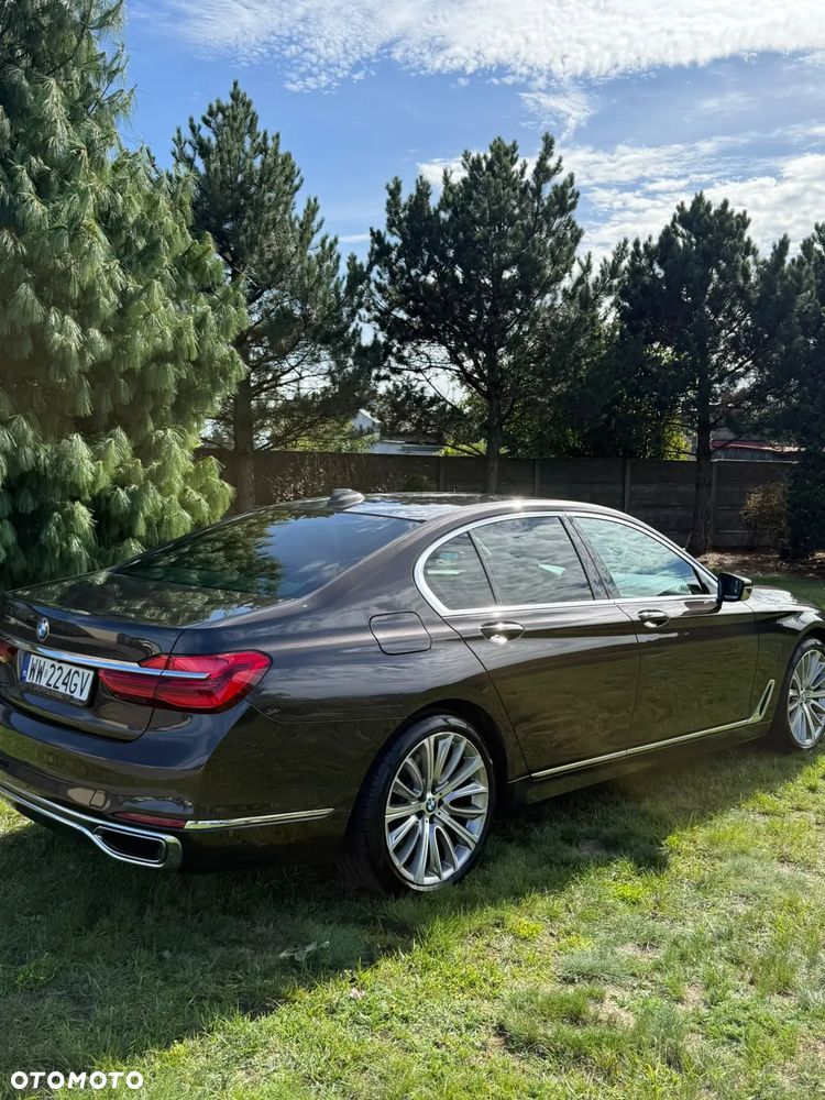 BMW Seria 7 730d xDrive - 10