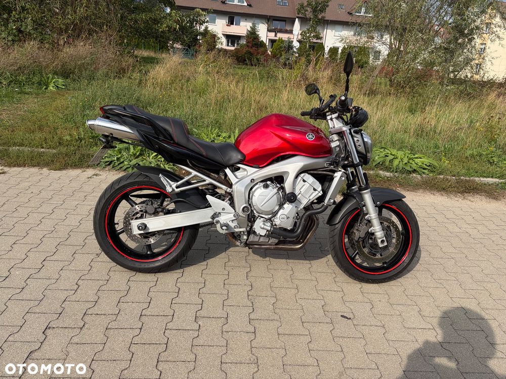 Yamaha FZ6