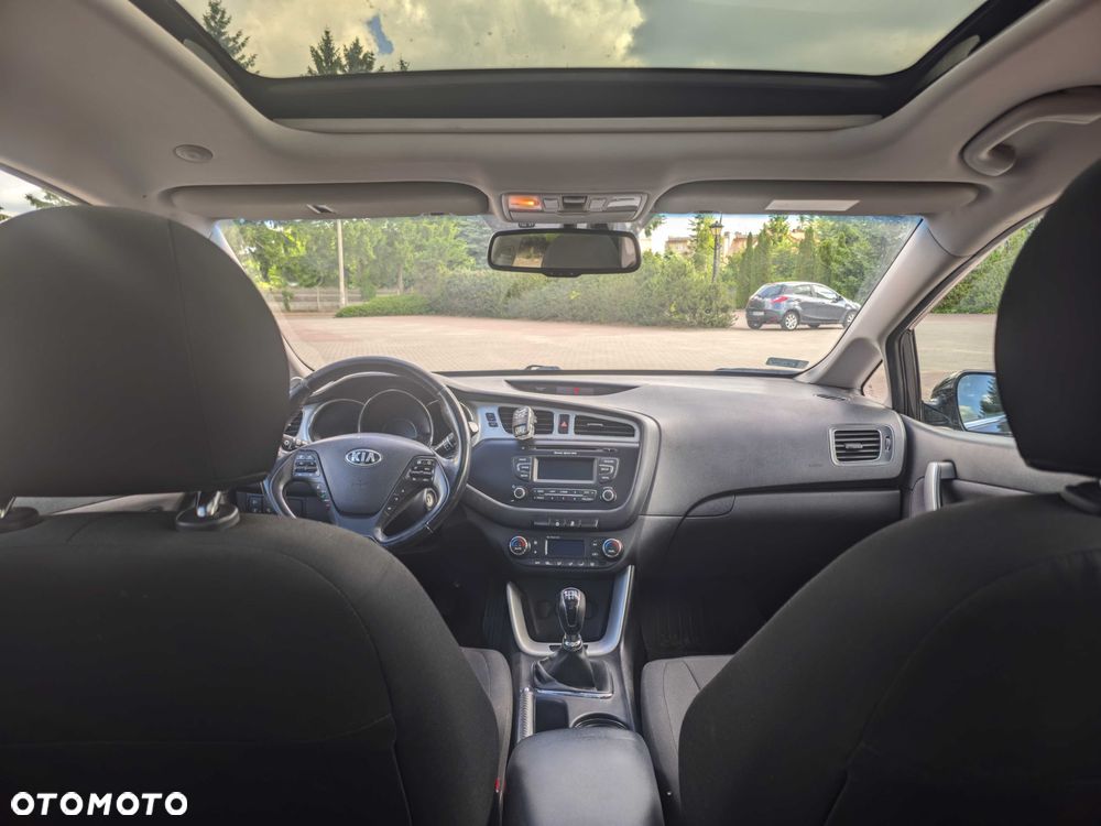 Kia Ceed - 7