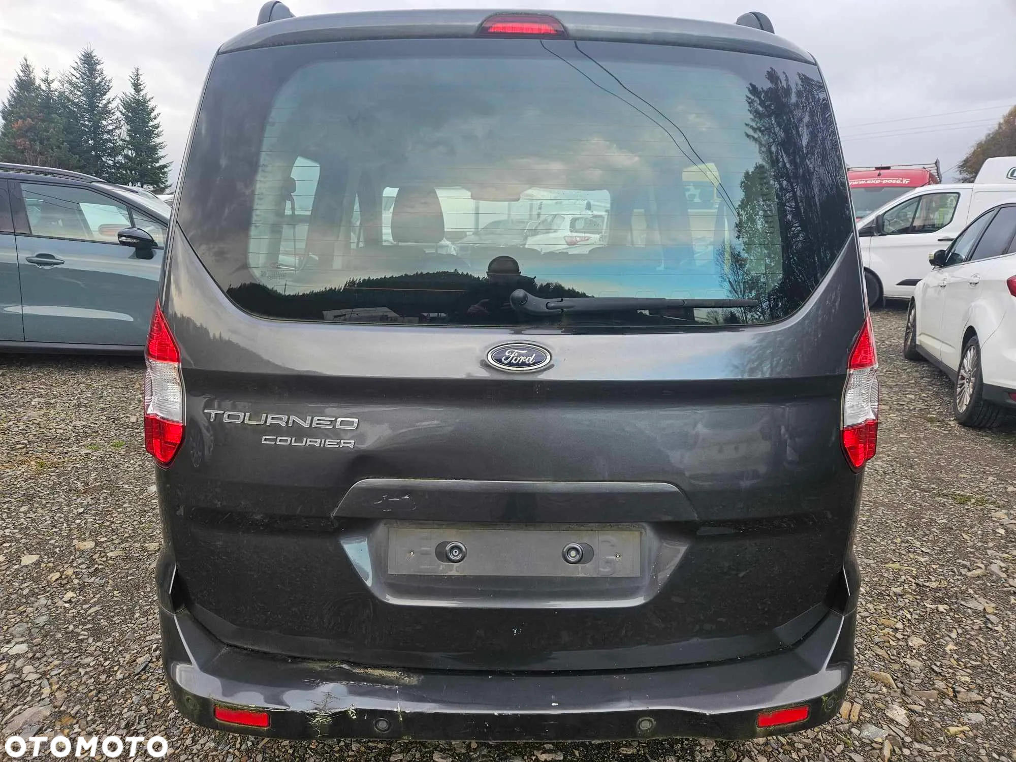 Ford Tourneo Courier 1.0 EcoBoost Sport - 4