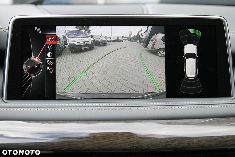 BMW X5 xDrive30d - 13