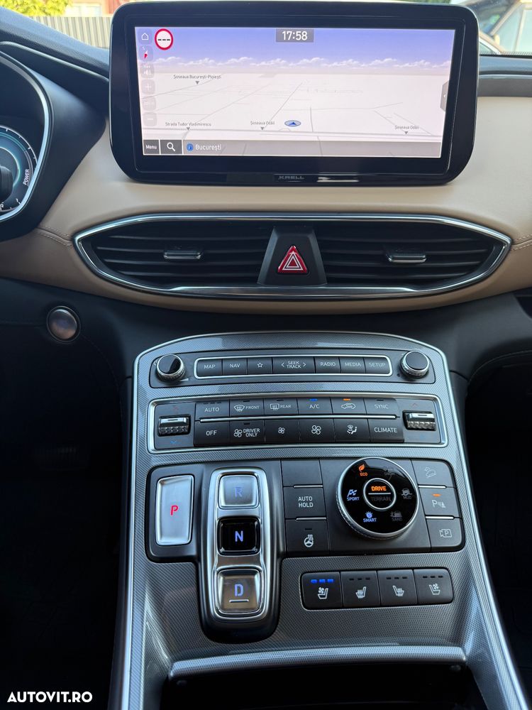 Hyundai Santa Fe 1.6 HEV 4WD Signature - 34