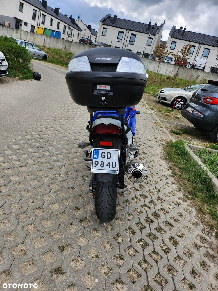 Suzuki GSX - 4