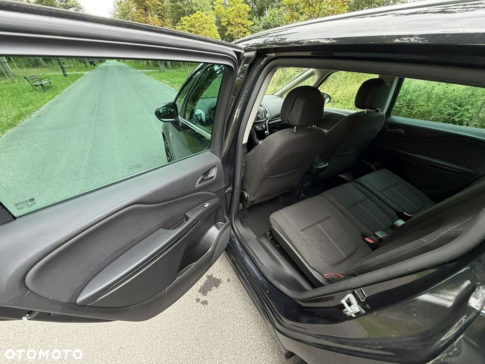 Opel Zafira - 21
