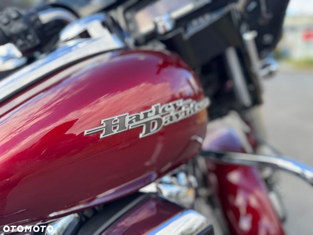 Harley-Davidson Touring Street Glide - 14