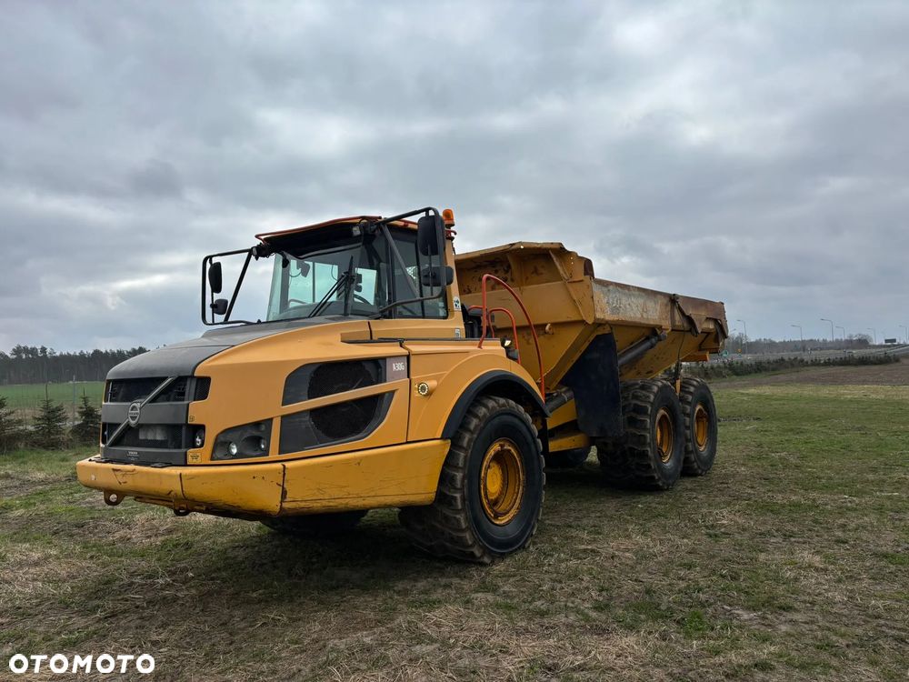 Volvo A30G Szerokie opony 750/65 Klapa