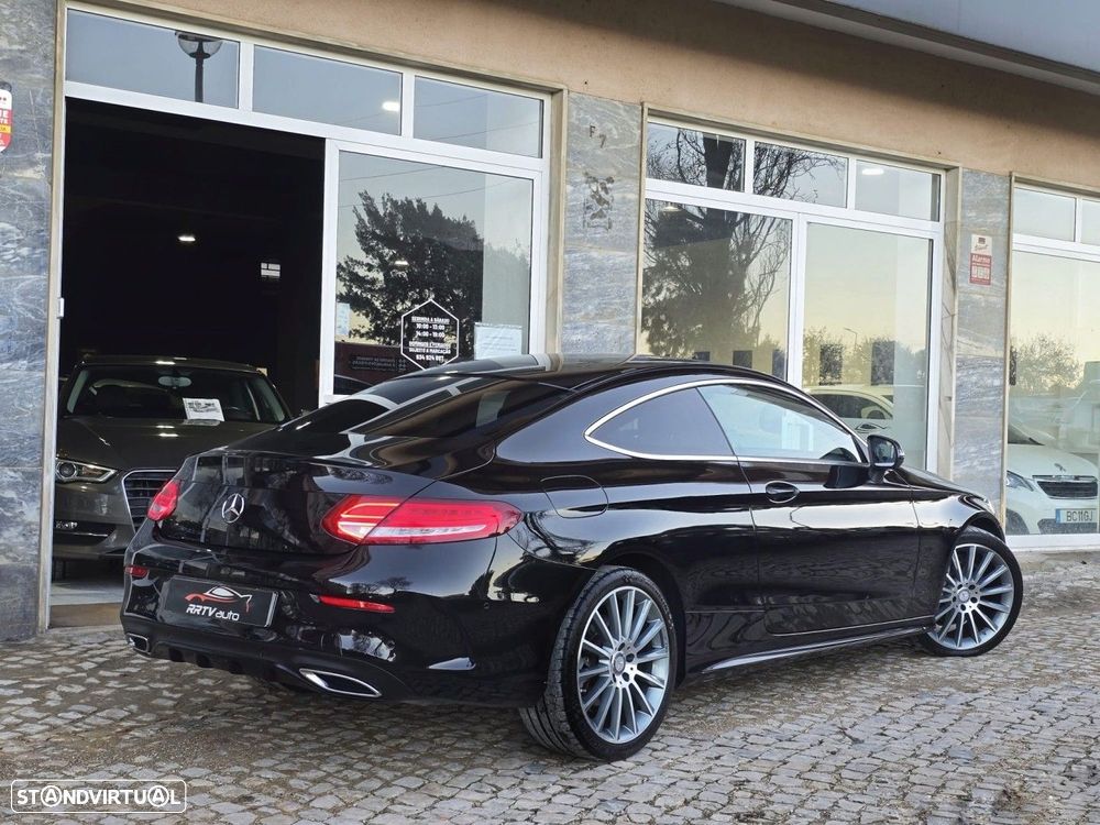 Mercedes-Benz C 220 d Coupe 9G-TRONIC AMG Line - 12