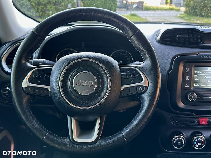 Jeep Renegade - 15