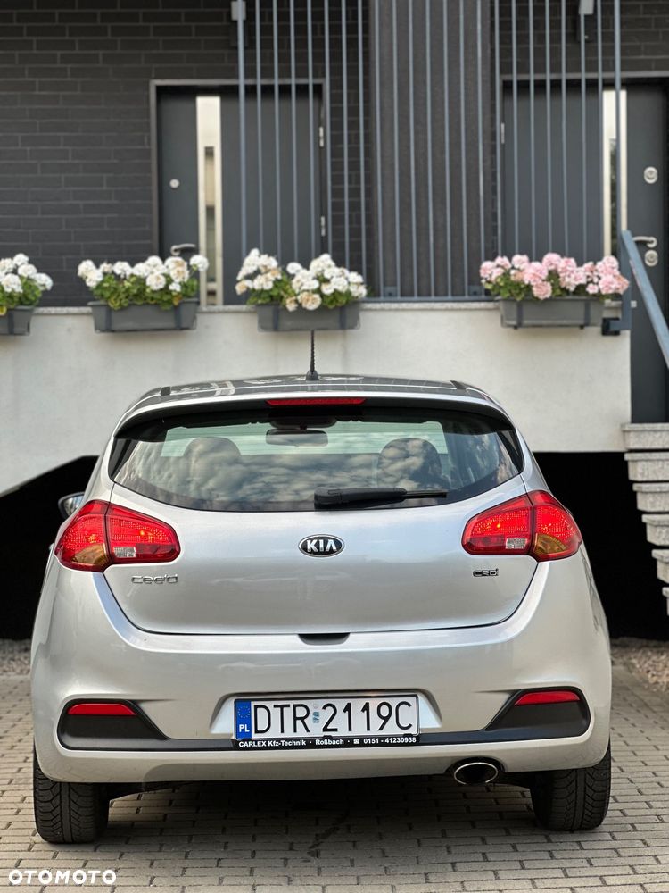 Kia Ceed 1.4 CRDi M - 10