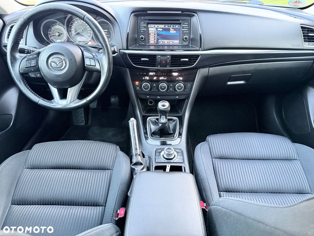 Mazda 6 - 8