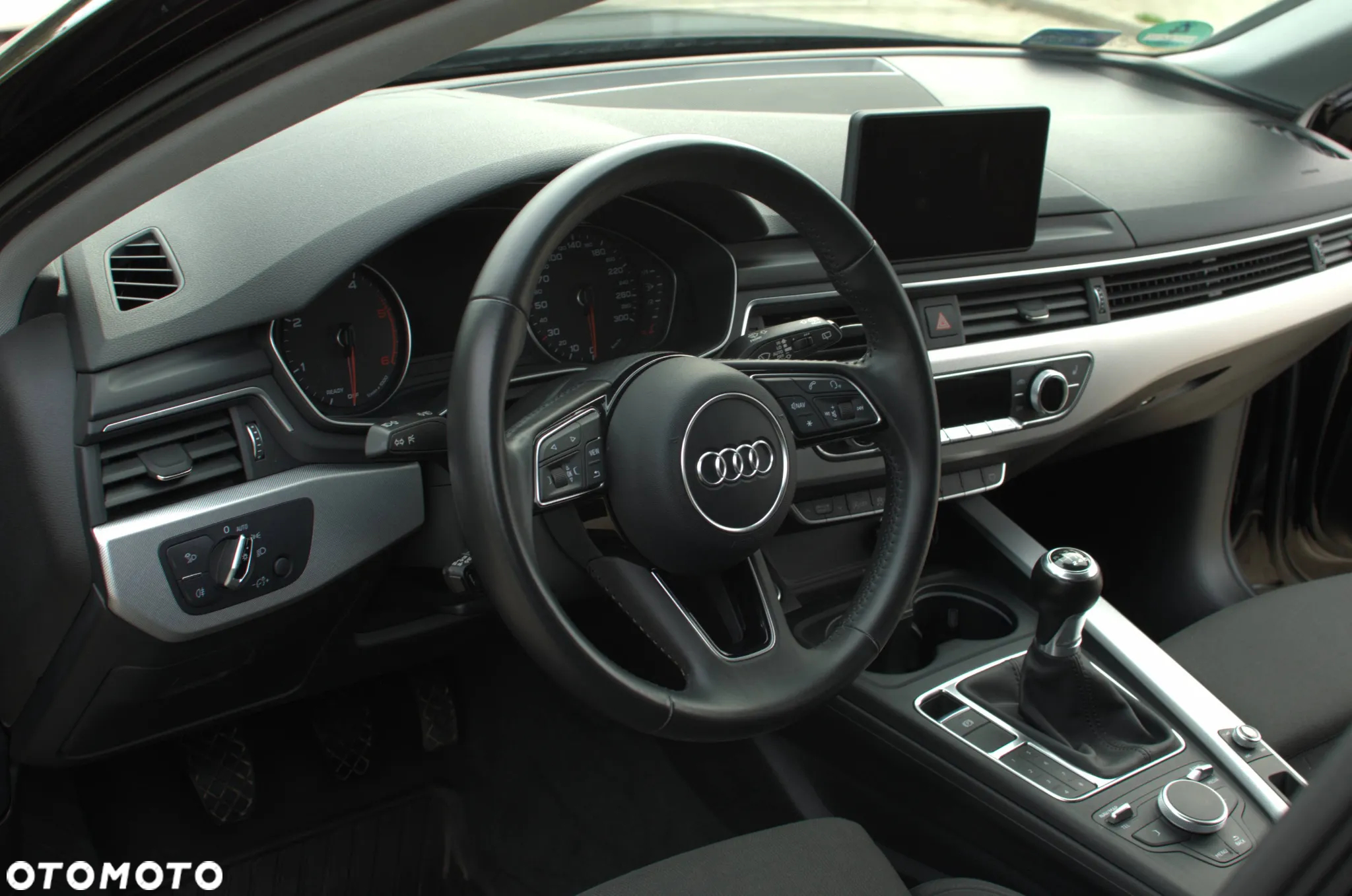 Audi A4 2.0 TDI - 16
