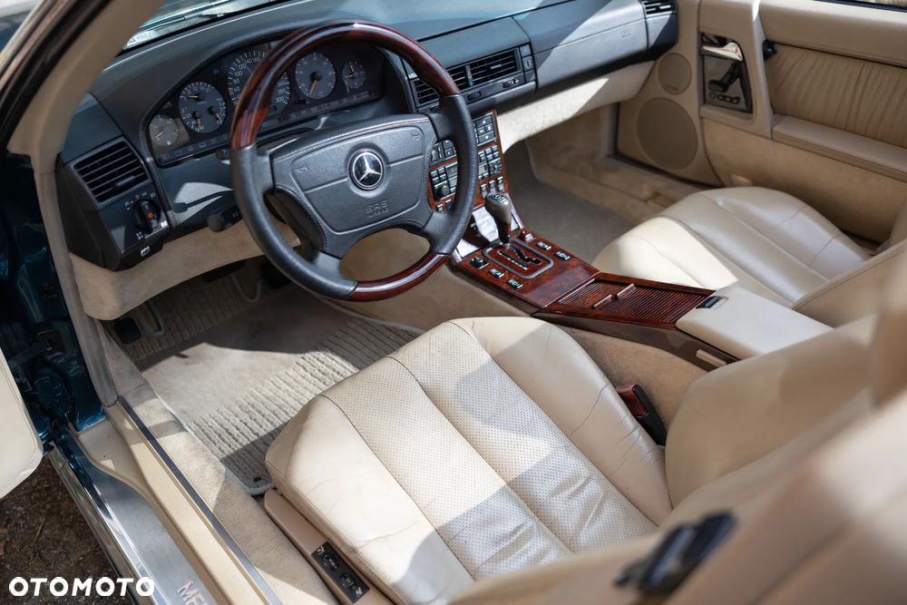 Mercedes-Benz SL - 6