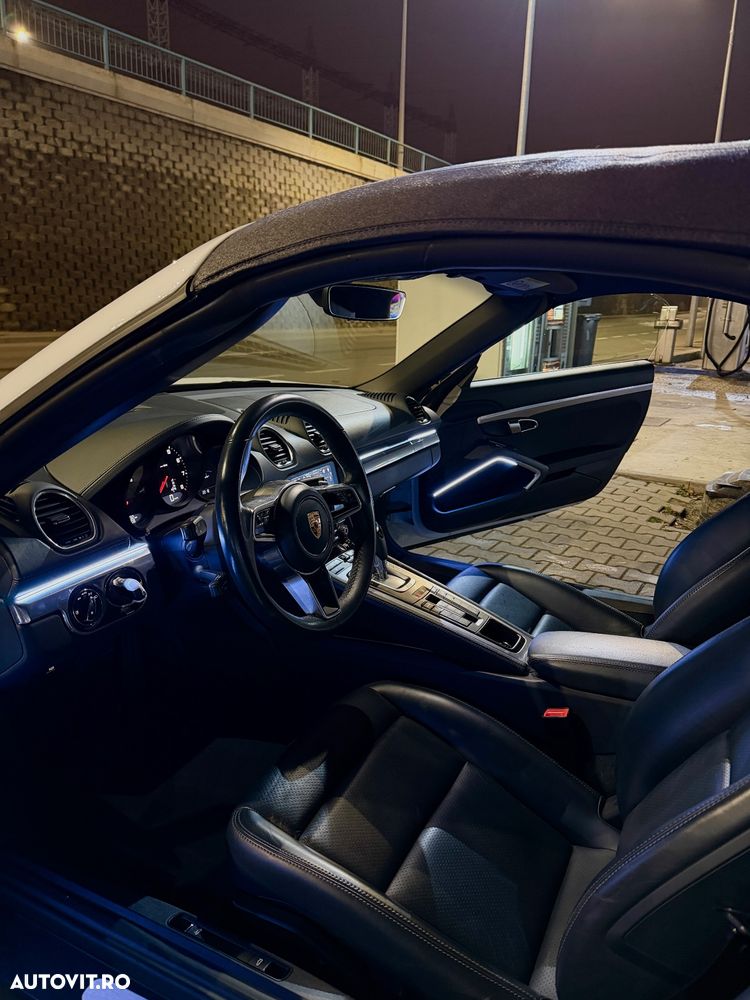 Porsche Boxster 718 PDK - 8
