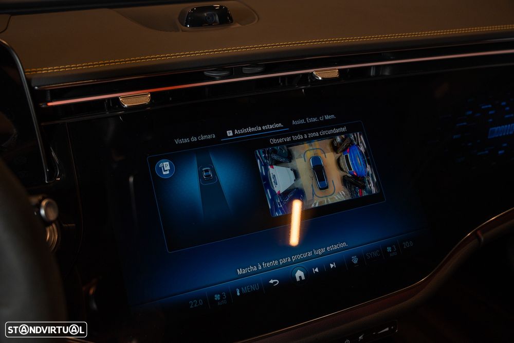 Mercedes-Benz E 53 AMG Hybrid 4Matic+ - 38