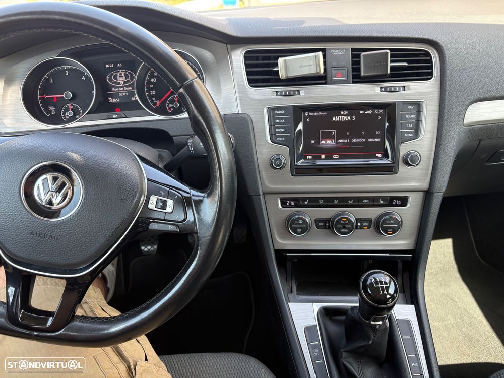 VW Golf 1.6 TDi BlueMotion Trendline - 7