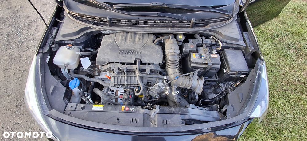 Kia Rio 1.0 T-GDI 120 Mild-Hybrid DCT7 Platinum - 26