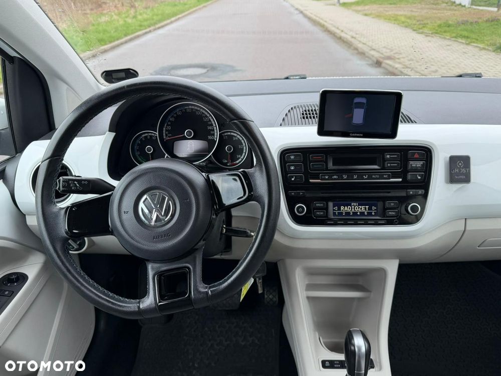 Volkswagen up! e-up - 21