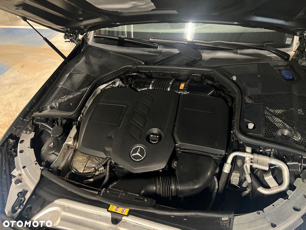 Mercedes-Benz Klasa C 220 d 4Matic 9G-TRONIC Avantgarde - 25