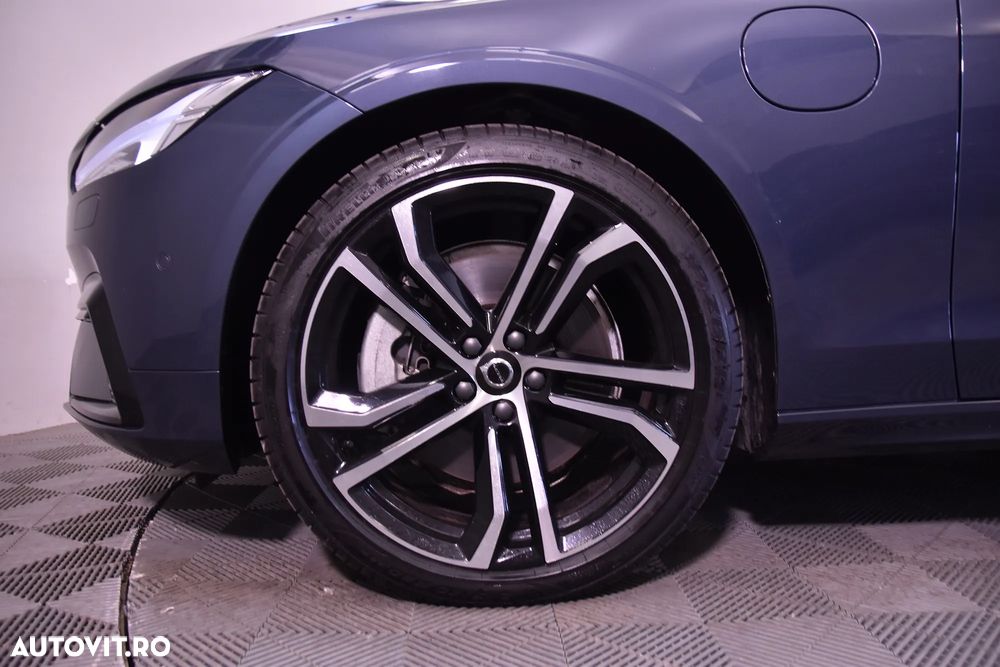 Volvo S90 - 13