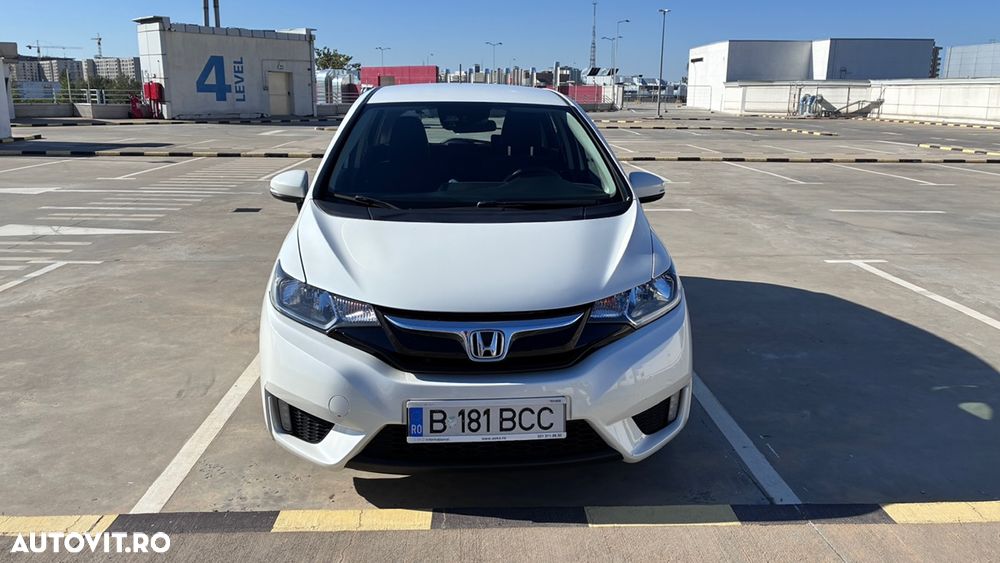 Honda Jazz 1.3 DOHC i-VTEC MT Trend - 9