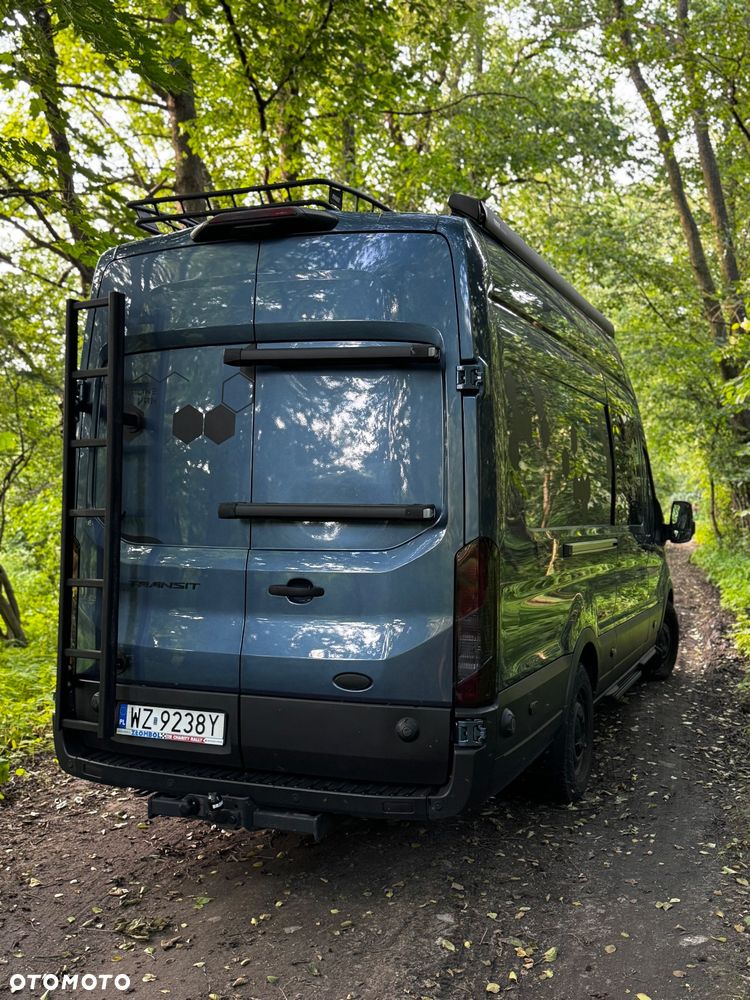 Ford Transit - 30