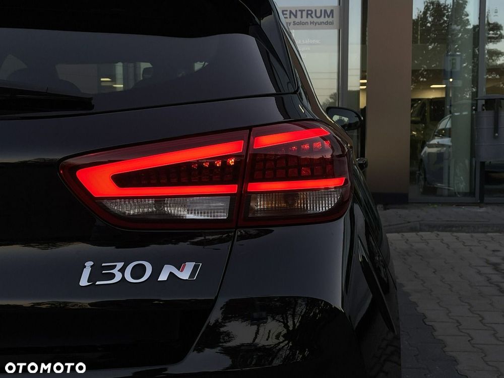 Hyundai i30 N - 12