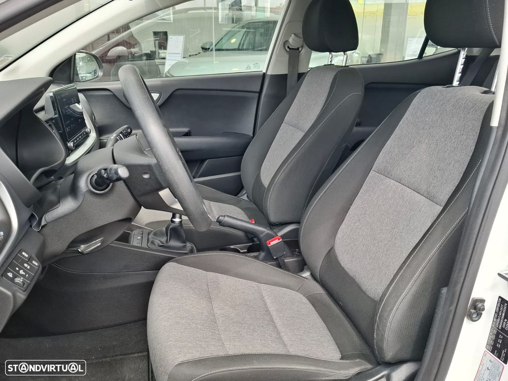 Kia Stonic 1.2 by FILA - 21