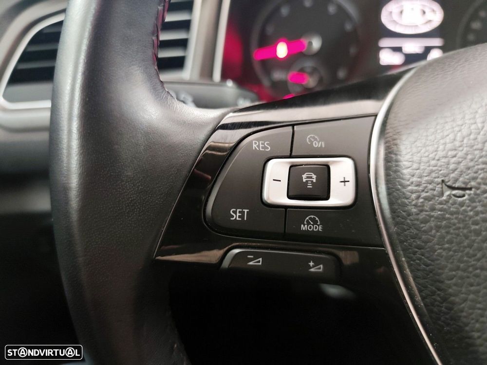 VW T-Roc 1.0 TSI - 19