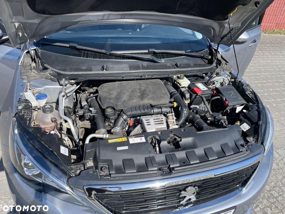 Peugeot 308 1.2 PureTech GPF Allure S&S - 29
