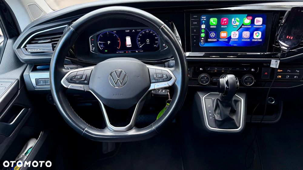 Volkswagen Multivan - 18