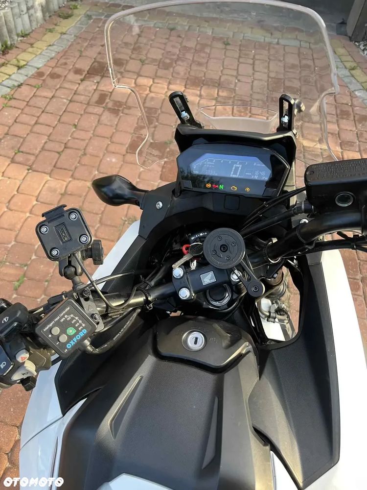 Honda NC - 12