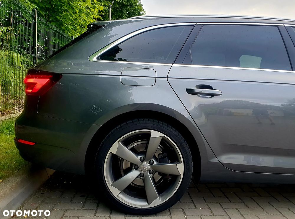 Audi A4 - 8