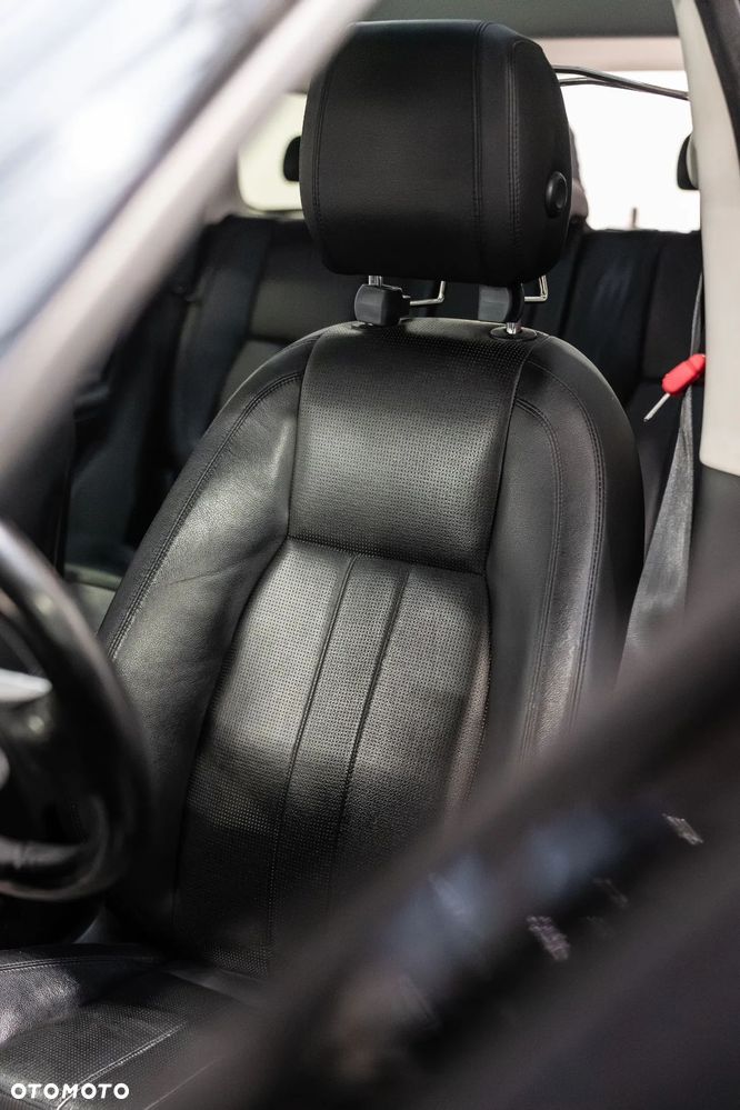 Land Rover Discovery Sport 2.0 Si4 HSE - 22