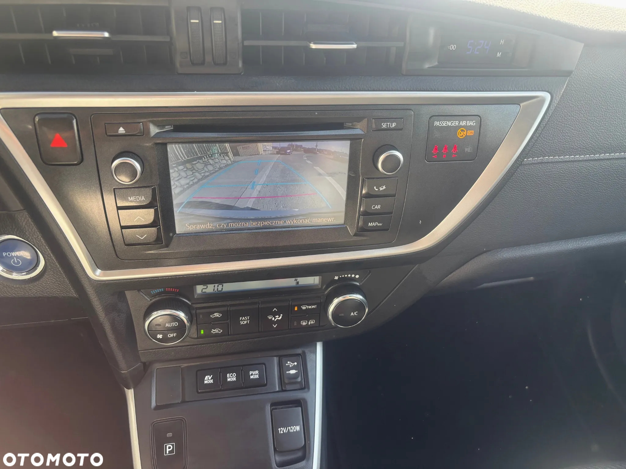 Toyota Auris 1.8 HSD Luna - 7