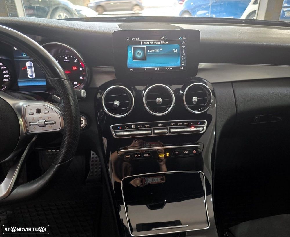 Mercedes-Benz C 200 - 22