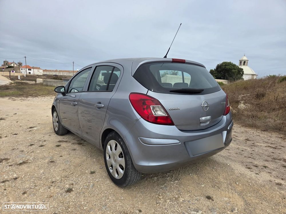 Opel Corsa 1.3 CDTI Enjoy EcoFLEX - 8