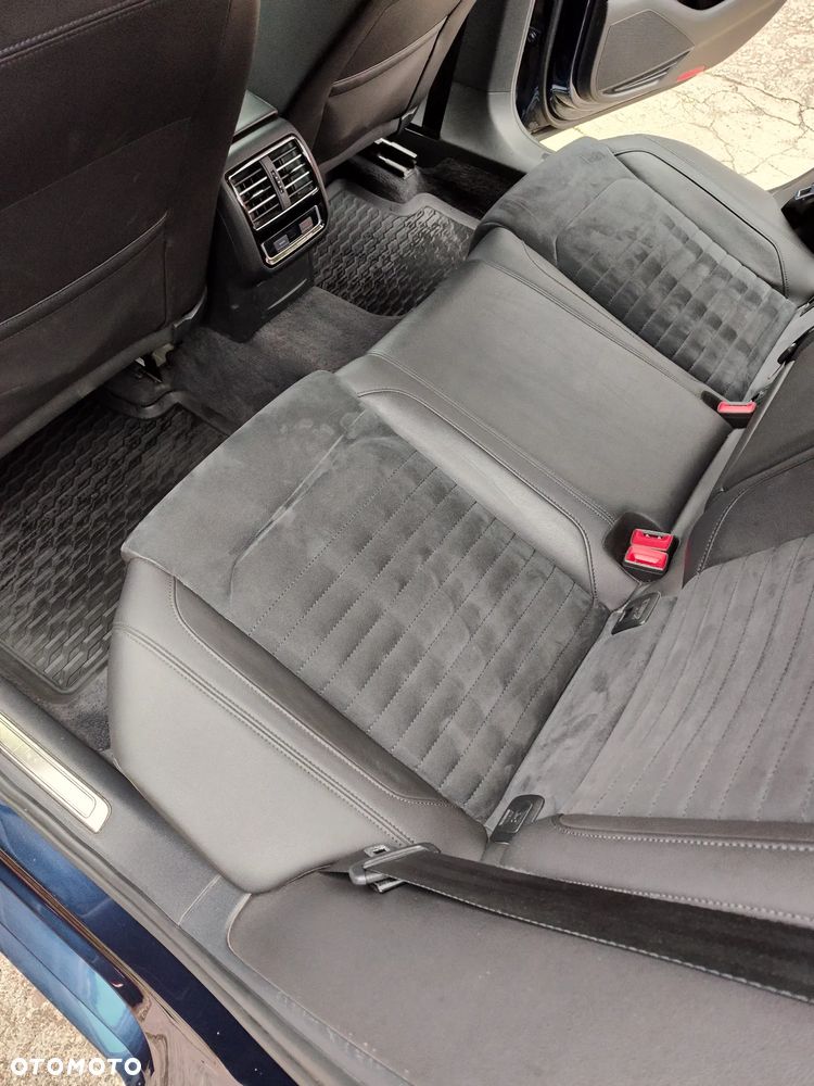 Volkswagen Passat 1.8 TSI BMT Highline DSG - 17