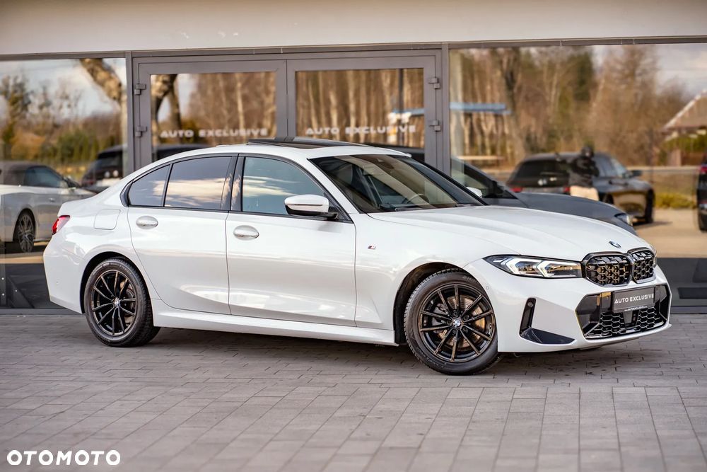 BMW Seria 3 320i xDrive Edition M Sport Shadow - 8