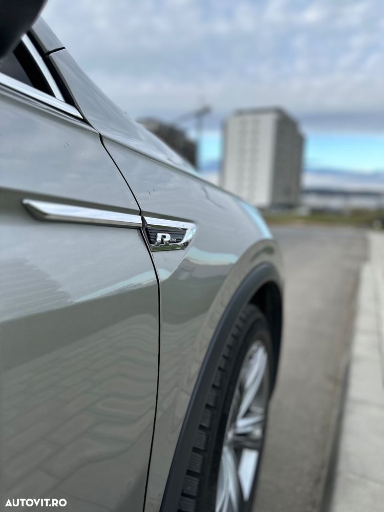 Volkswagen Tiguan - 4