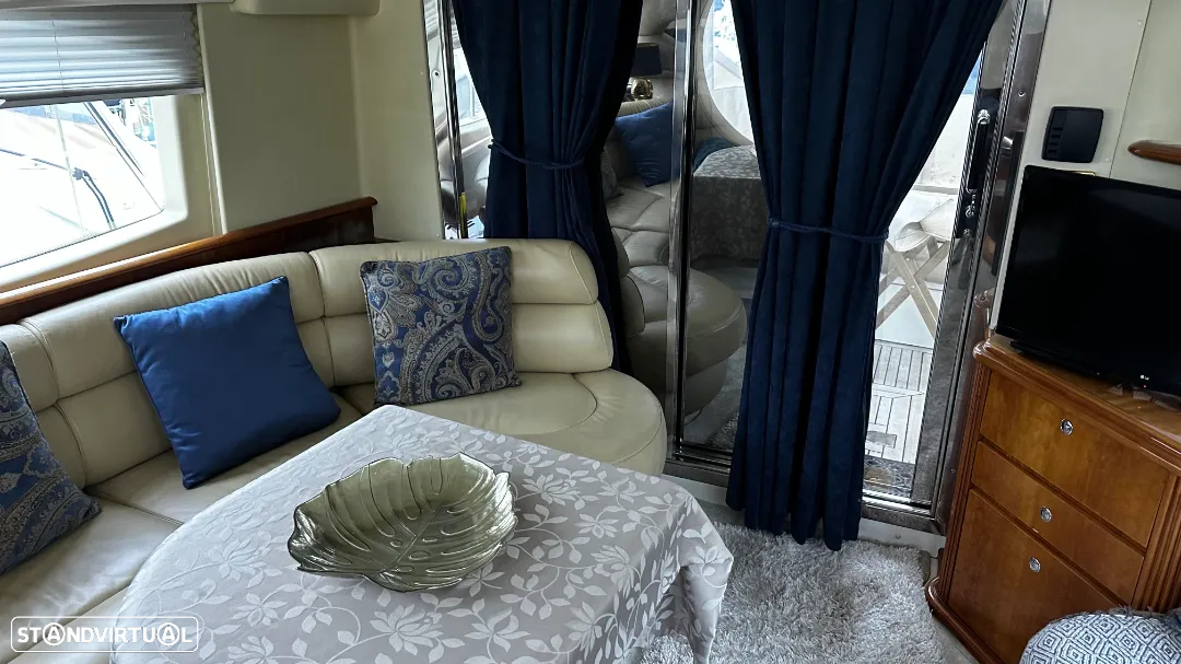 Azimut 42 Flybridge - 22