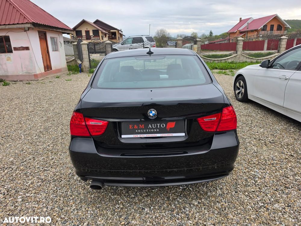 BMW Seria 3 320d DPF - 9