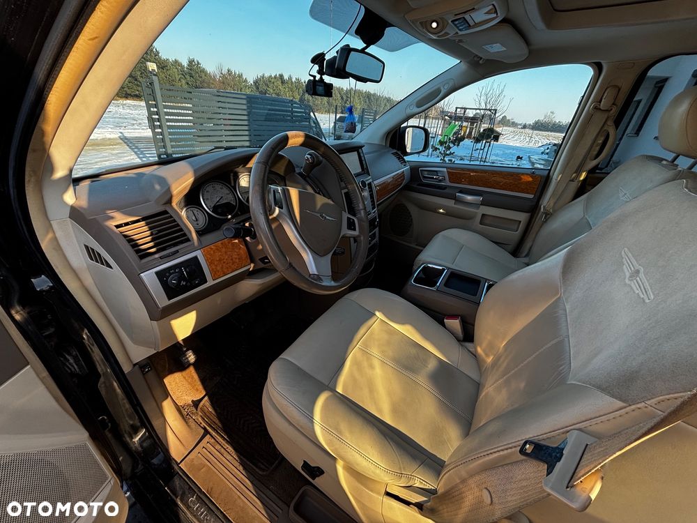 Chrysler Town & Country 4.0 Limited - 7