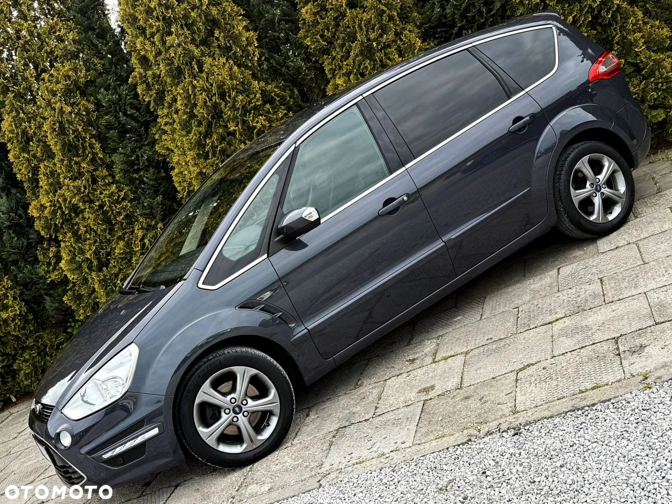 Ford S-Max - 7