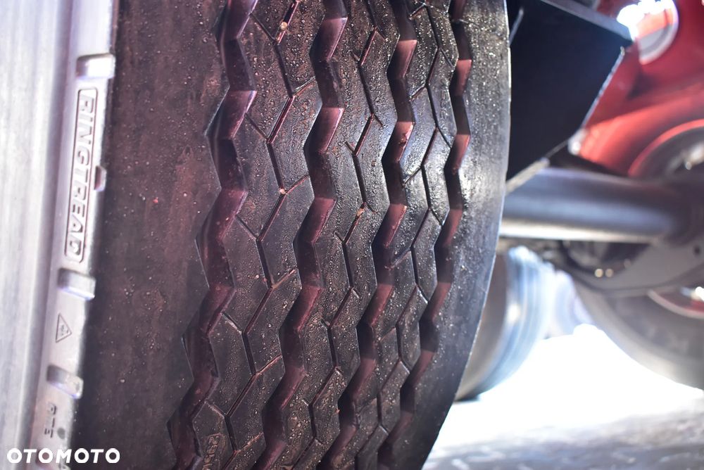 Fliegl Wywrotka / 55 m³/ Klapo-Drzwi/2 x Szybr/ S.A.F / Oś podnoszona / Sprowadzona z Niemiec ! - 12