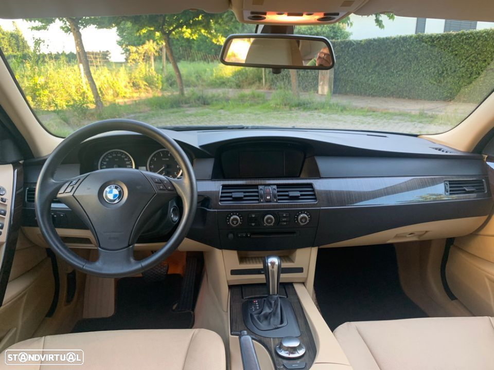 BMW 520 - 15