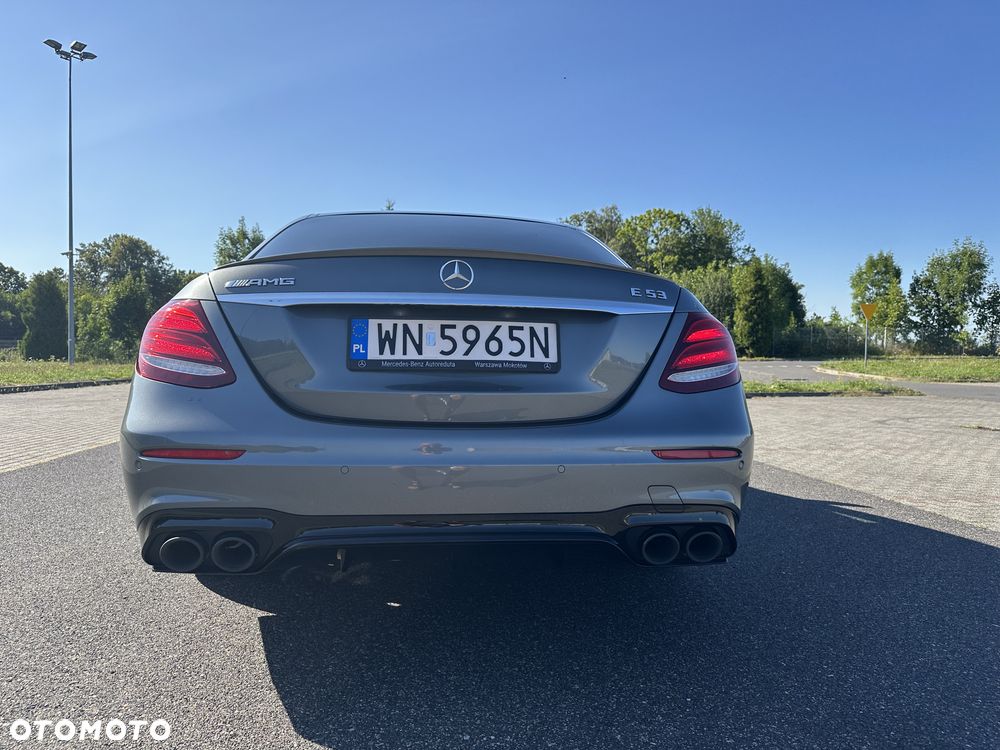Mercedes-Benz Klasa E - 6